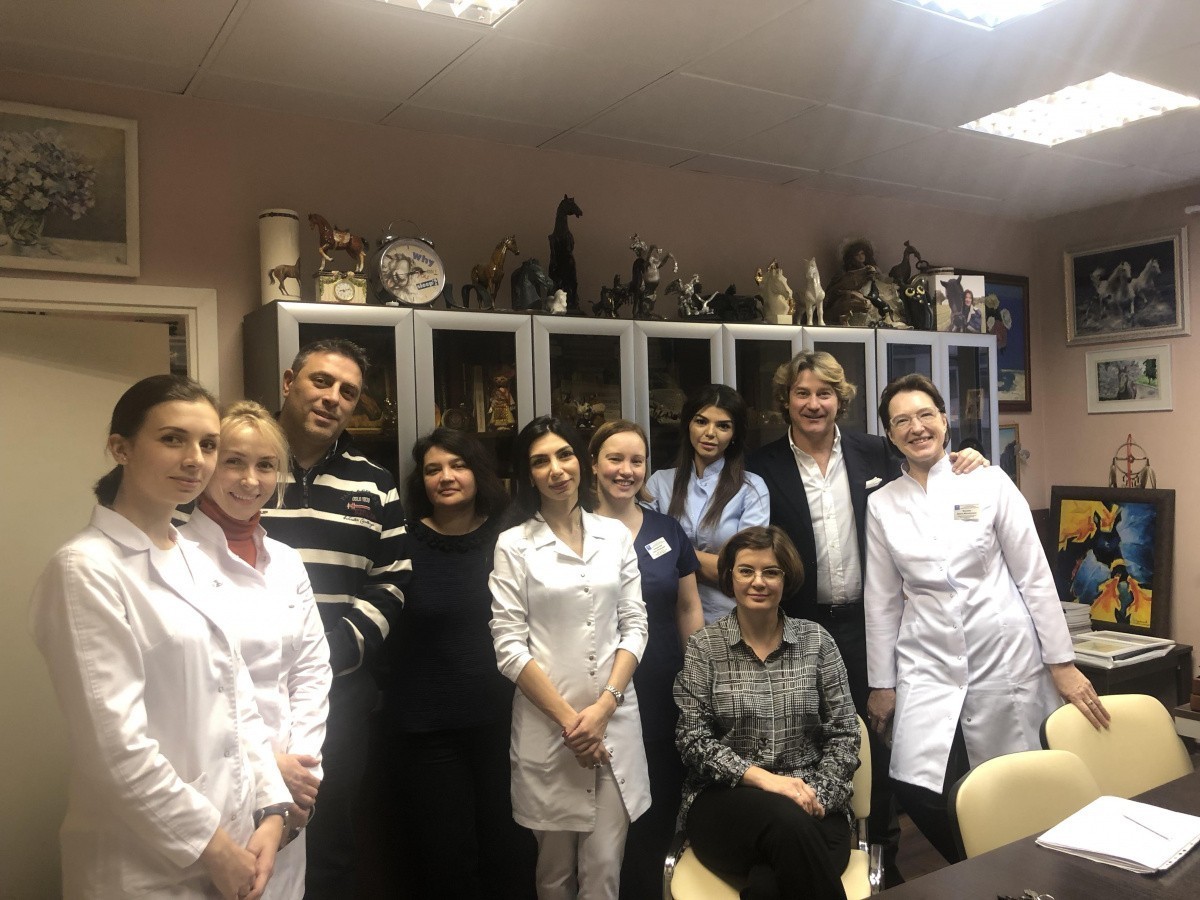 Стоматологи проведут совместные исследования с зарубежными коллегами