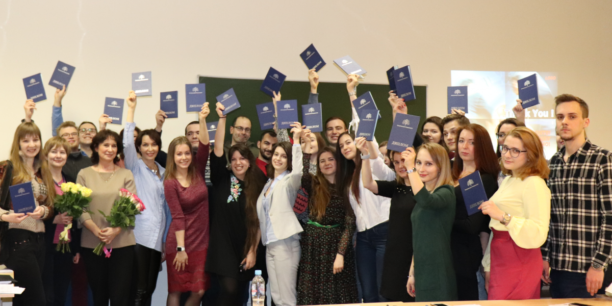 Иностранный язык открывает новые возможности в профессии