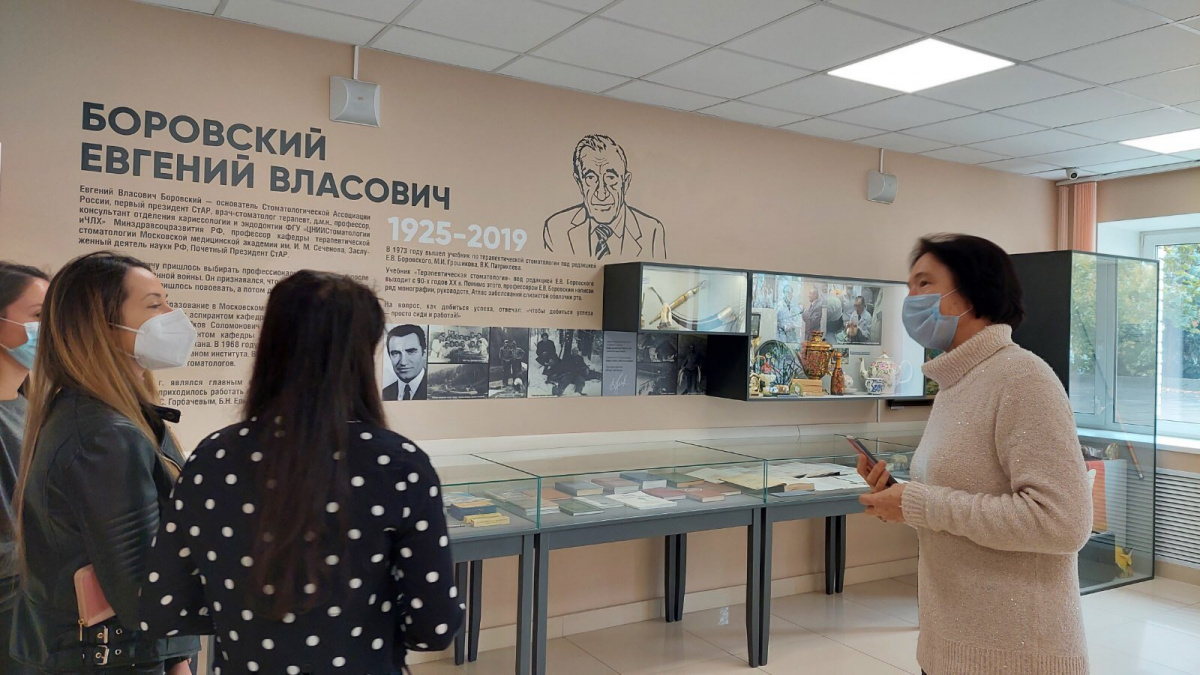 Москва – София. Сеченовский  и Медицинский Университеты обменялись студентами