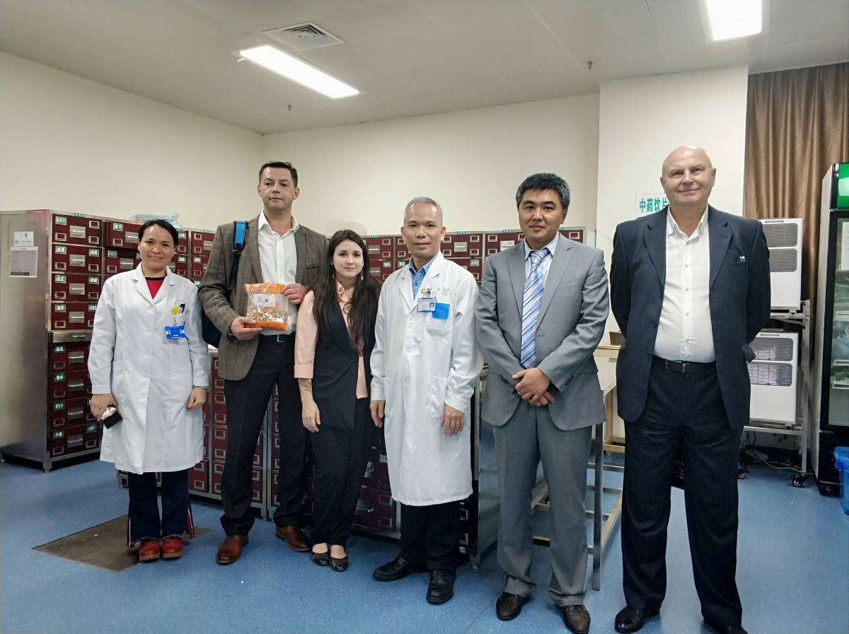 Сотрудничество с Китаем в области традиционной китайской медицины продолжается