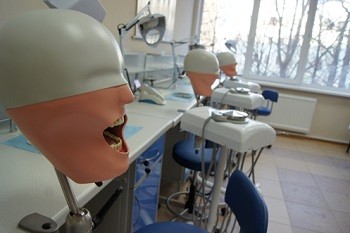 II Межвузовская студенческая Олимпиада по пропедевтике стоматологических заболеваний «ПЕРВЫЕ ШАГИ В СТОМАТОЛОГИИ»