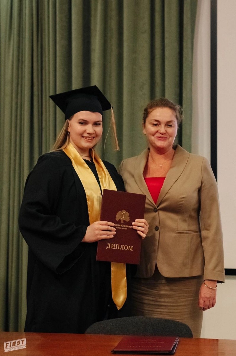   Воодушевлены, счастливы и готовы работать. Выпускникам Института психолого-социальной работы Сеченовского Университета вручили дипломы 