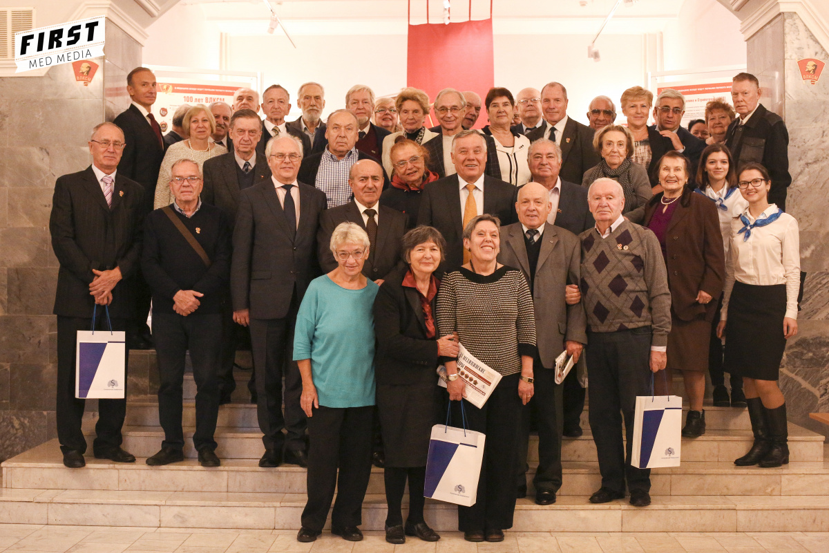 100-летие ВЛКСМ отметила Ассоциация выпускников вуза