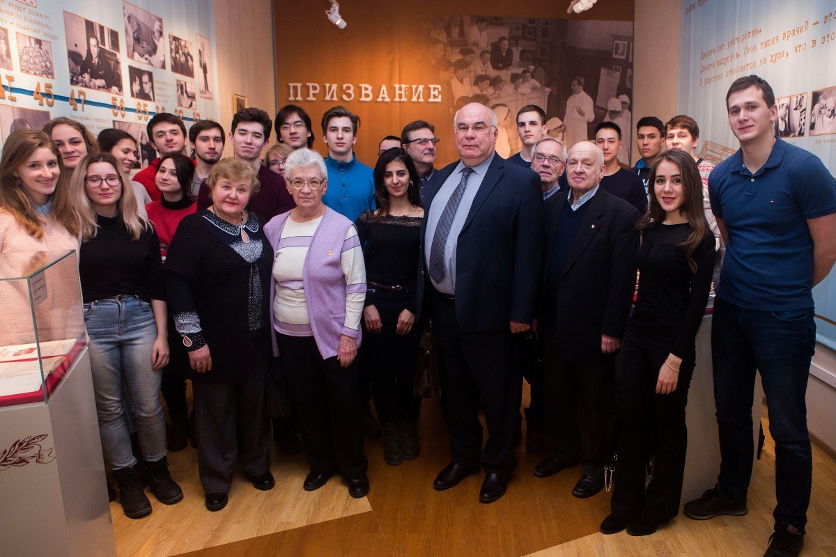 Чтобы расти, нужно держаться корней