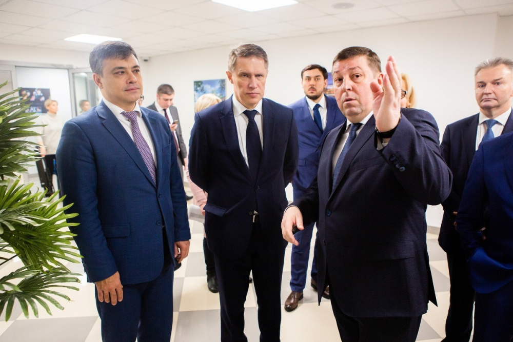 Министр здравоохранения высоко оценил потенциал единственного в России Института электронного медицинского образования