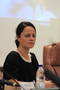 2.jpg 2.jpg