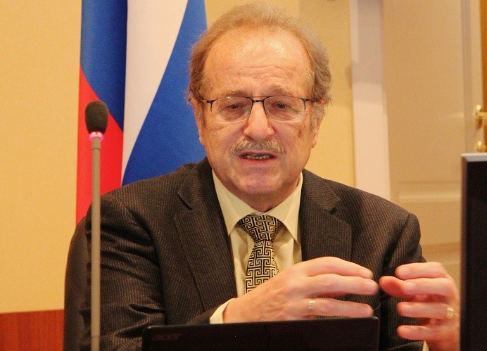 Prof. Walter Kofler anons.jpg
