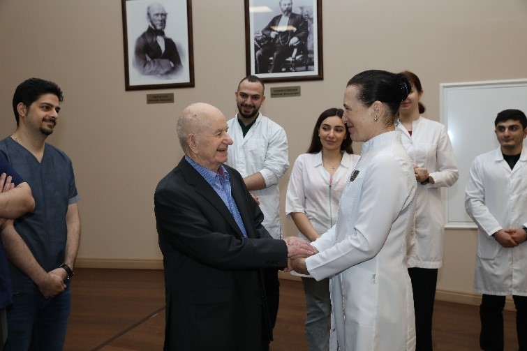 Встреча с академиком Российской академии наук, заслуженным деятелем науки РФ, выдающимся хирургом Александом Фёдоровичем Черноусовым