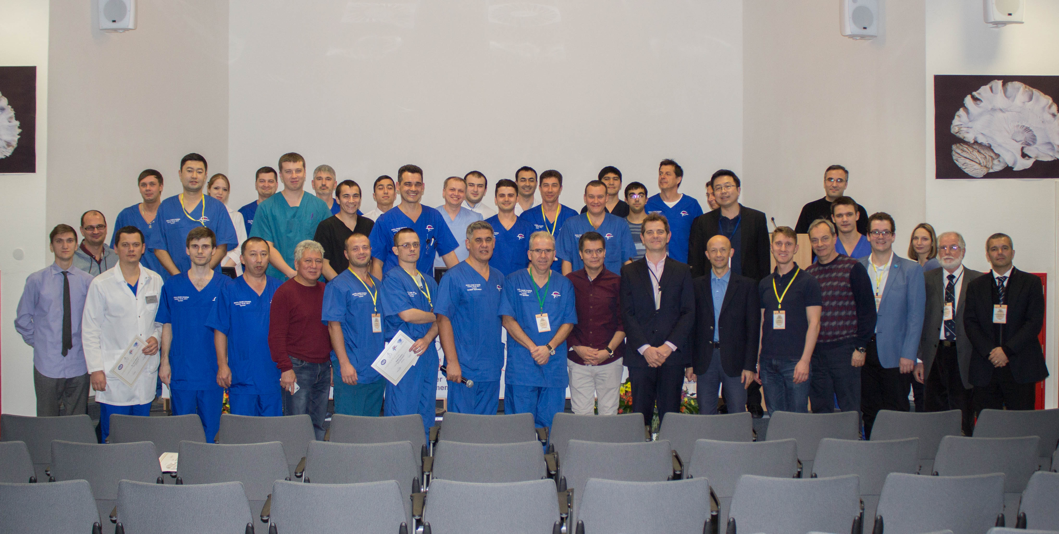 Российские и зарубежные нейрохирурги прошли обучение в ФЦН Тюмени 