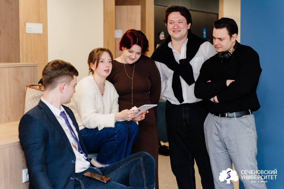 Команды представили свои медицинские стартапы на открытом питчинге Клуба предпринимателей Сеченовского Университета