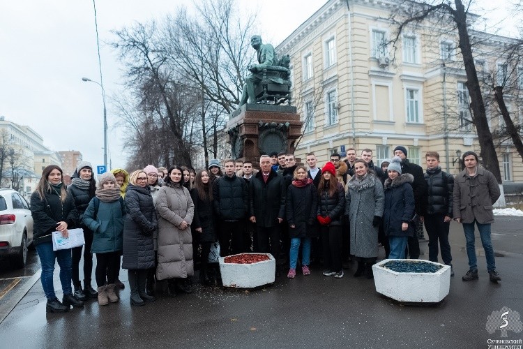 211-летие со дня рождения выдающегося врача Николая Ивановича Пирогова