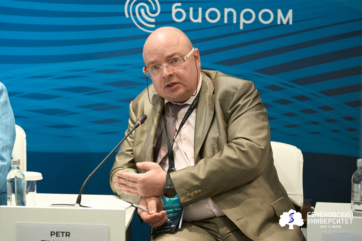 Сеченовский Университет на «Биопроме» представил полный цикл внедрения клеточных технологий