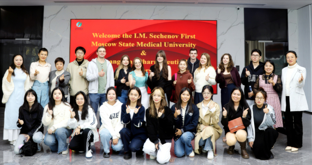 Студенты и магистранты-сеченовцы прошли стажировку в ведущем фармацевтическом университете Китая