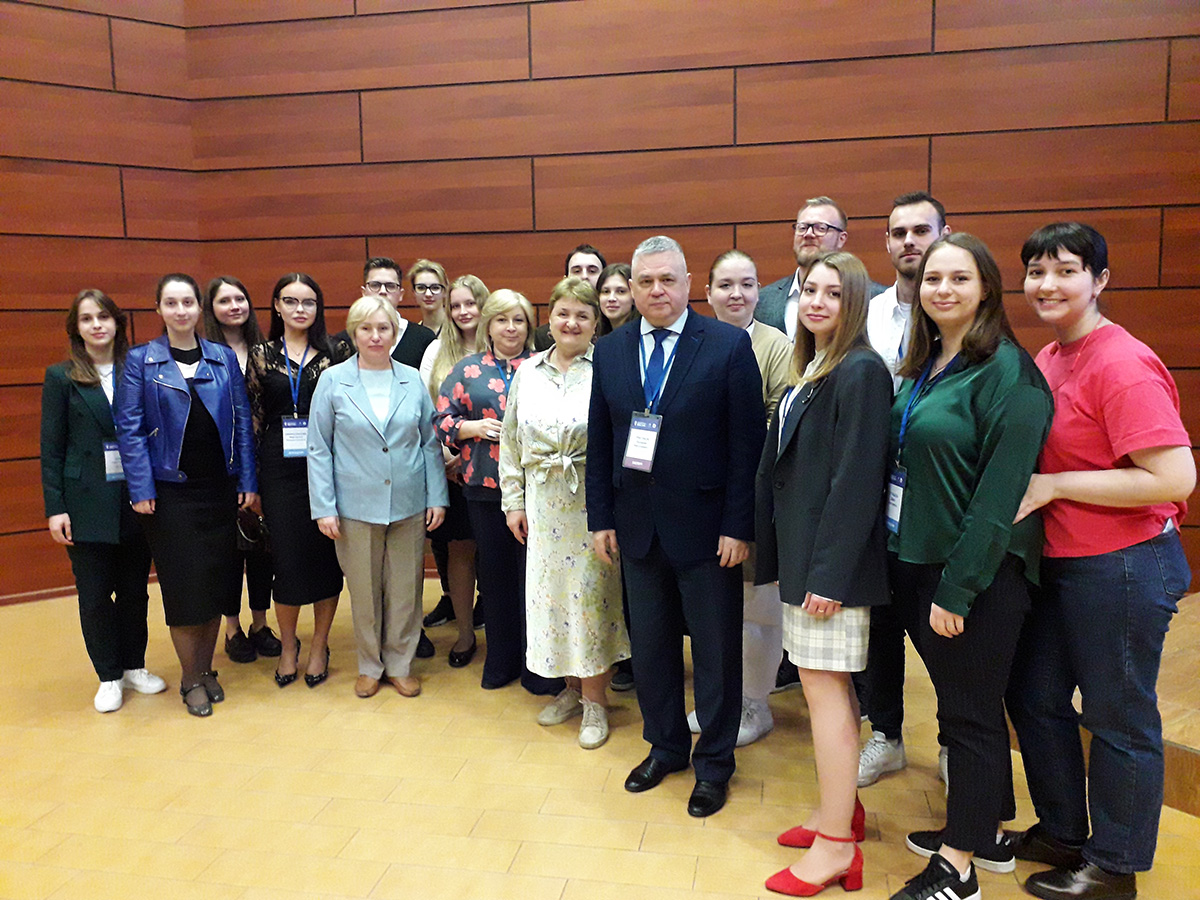 Сотрудники кафедры общественного здоровья и здравоохранения им. Н.А. Семашко подвели итоги студенческой научной работы по общественному здоровью и здравоохранению на Всероссийской научно-практической конференции «Медицинская весна-2023»