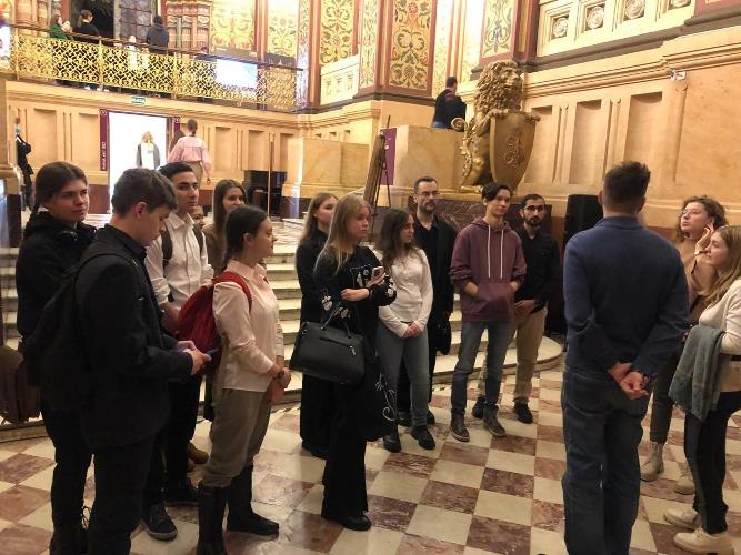 Студенты ВУЦ в Государственном историческом музее