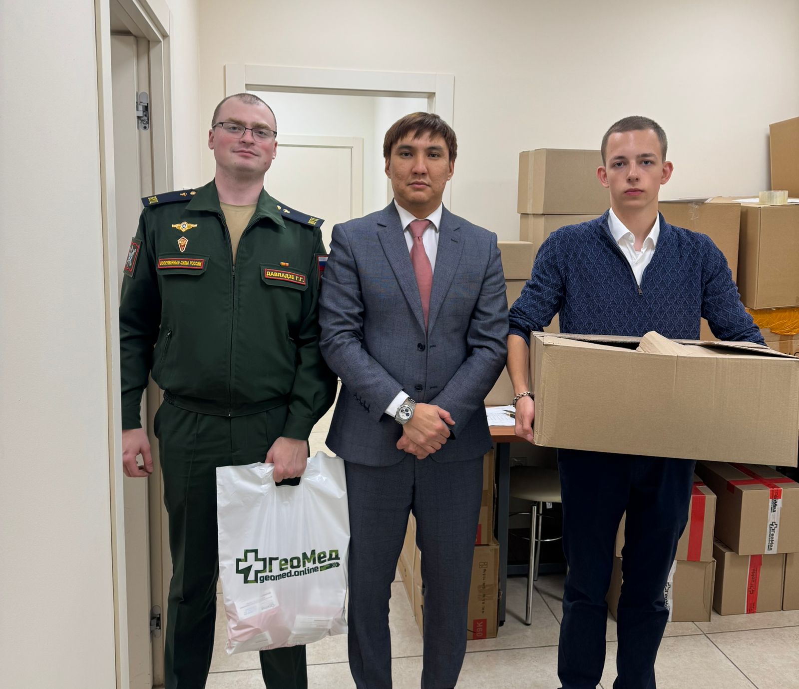 Производственное предприятие «ГЕО МЕД» не первый год является партнером Военного учебного центра Сеченовского университета в проведении профориентационных и воспитательных мероприятий.