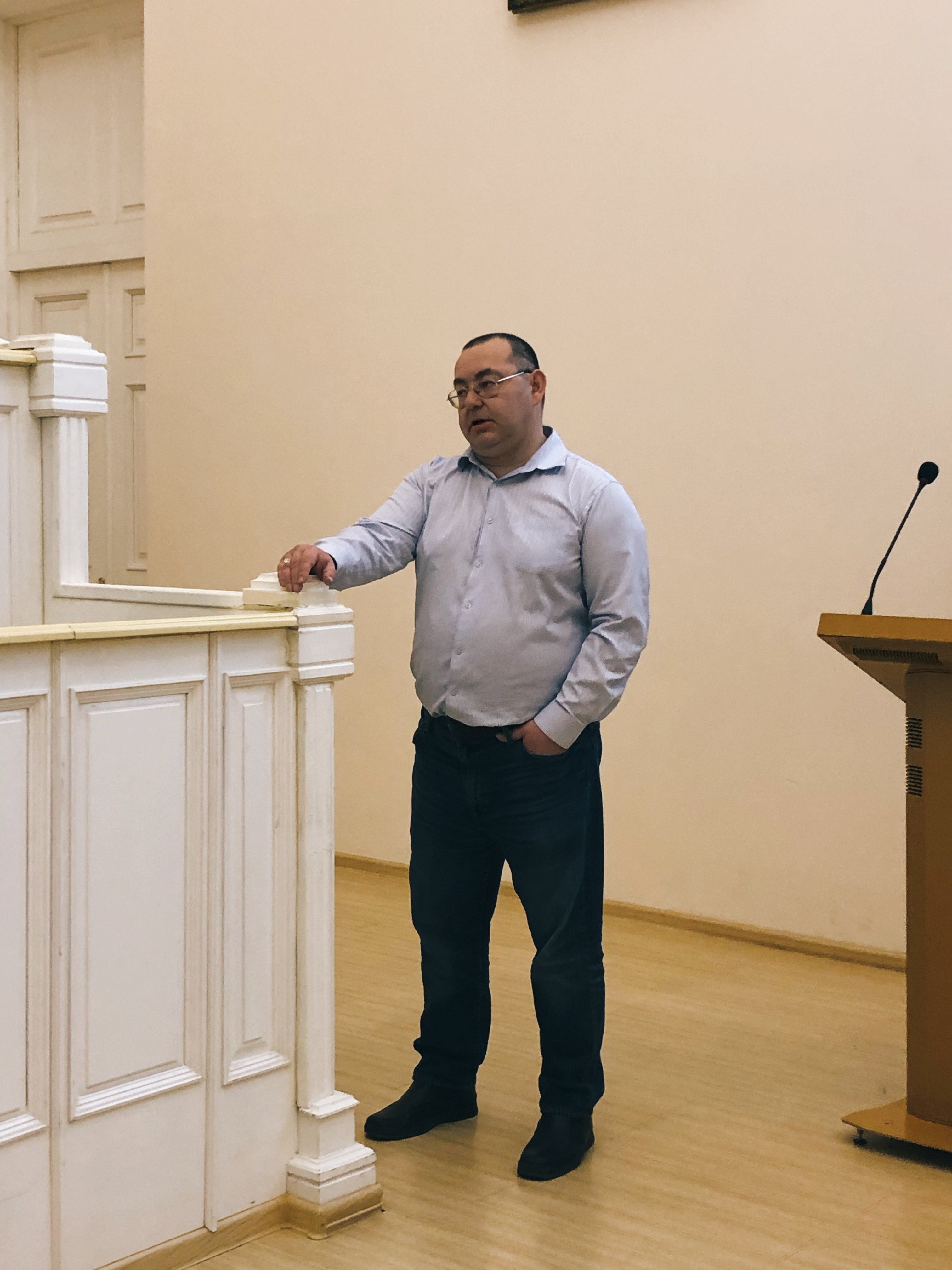 Александр Брилль снова с нами!