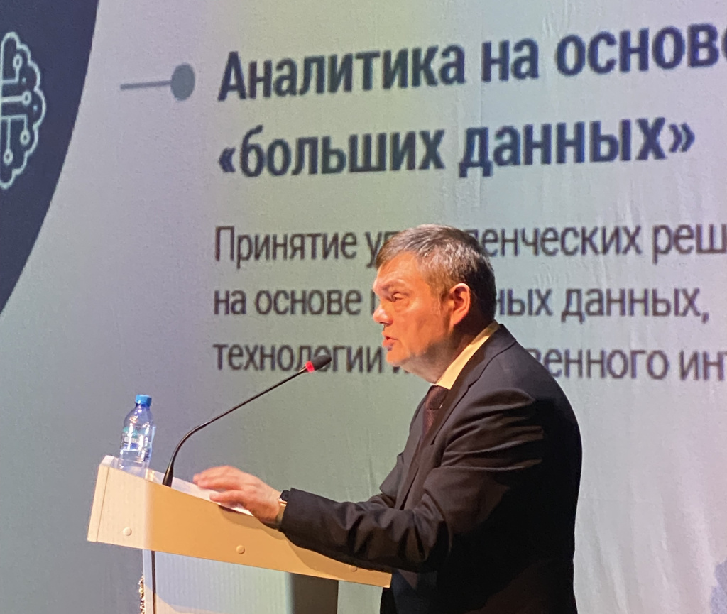 Решетников Владимир Анатольевич провел специальную лекцию о достижениях российской системы здравоохранения