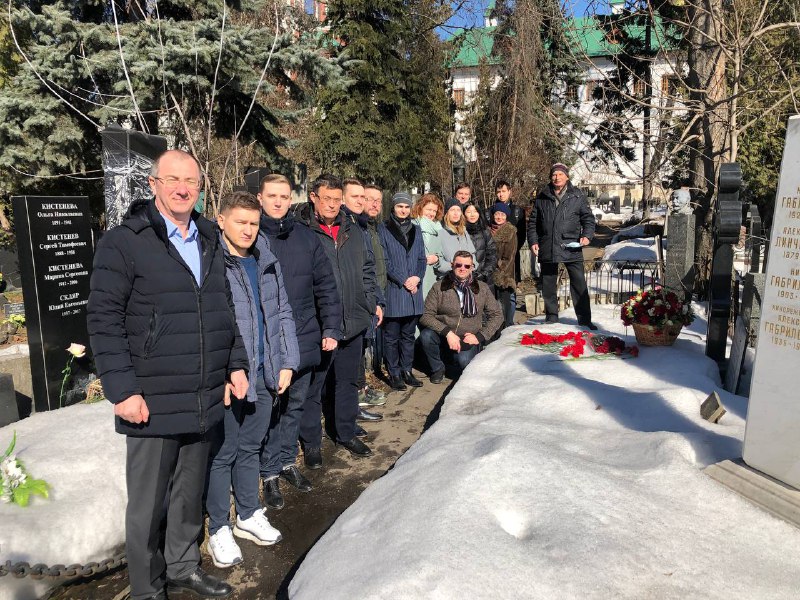 К 140-летию Рихарда Фронштейна: студенты и преподаватели Сеченовского Университета почтили память великого ученого и врача