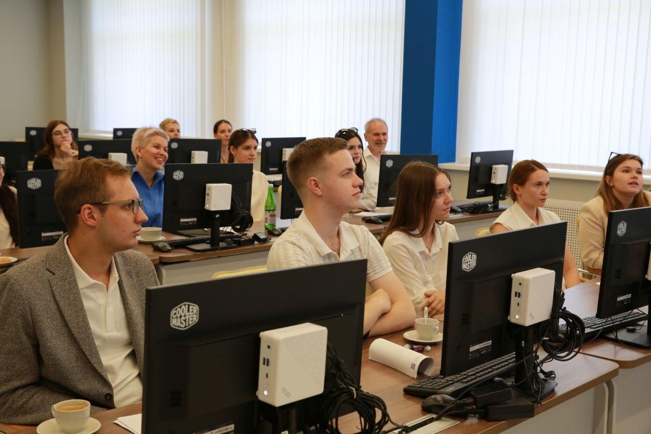 Преподаватели и студенты Сеченовского Университета посетили АО «ГНЦ РФ — ФЭИ»