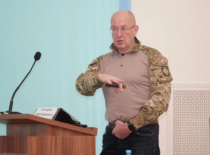 Лекция профессора Поликарпова С.А. об опыте работы в военно-полевом госпитале