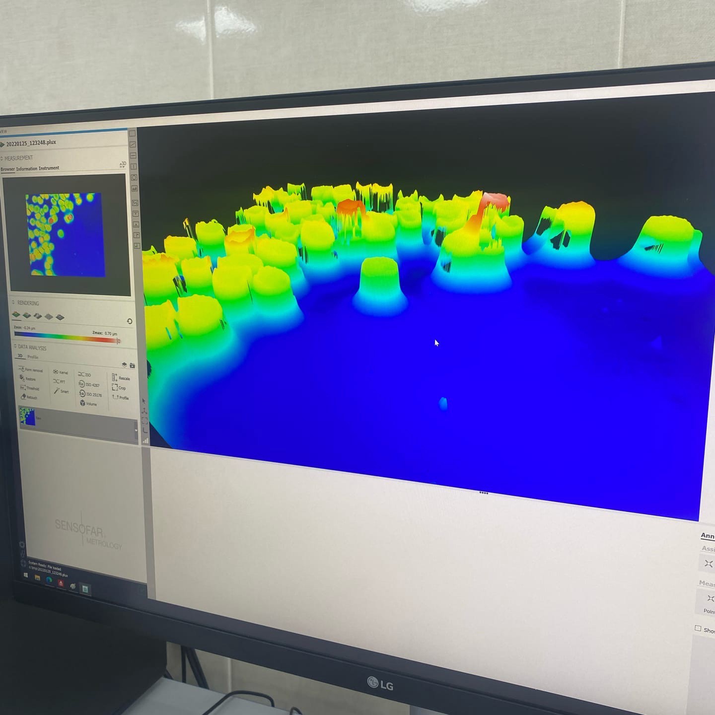 Идём в ногу с современными технологиями: обучение работе на профилометре членов ячеек на базе Института бионических технологий и инжиниринга НТПБ