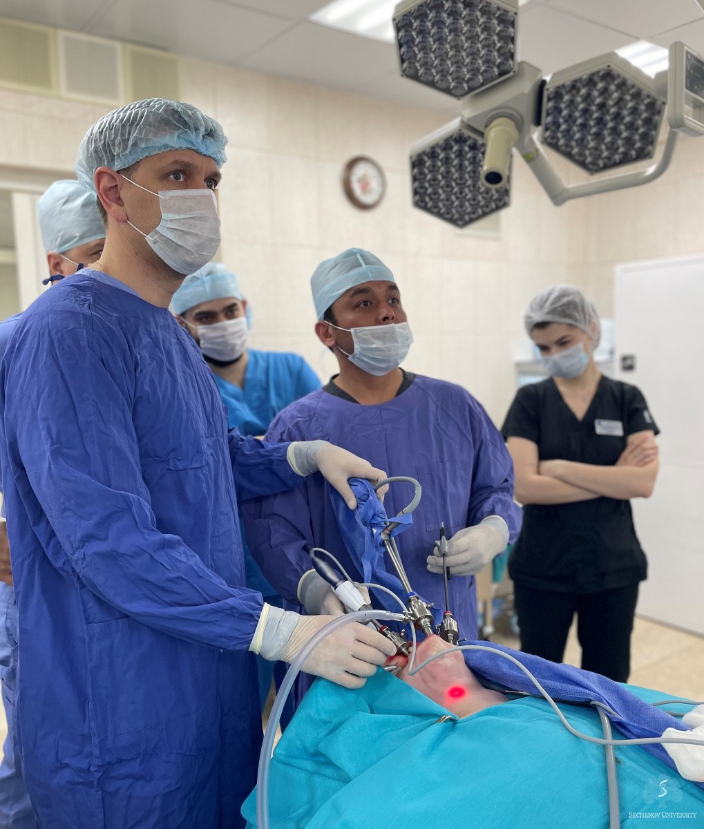  Minimally invasive thyroid surgery performed at Sechenov University 