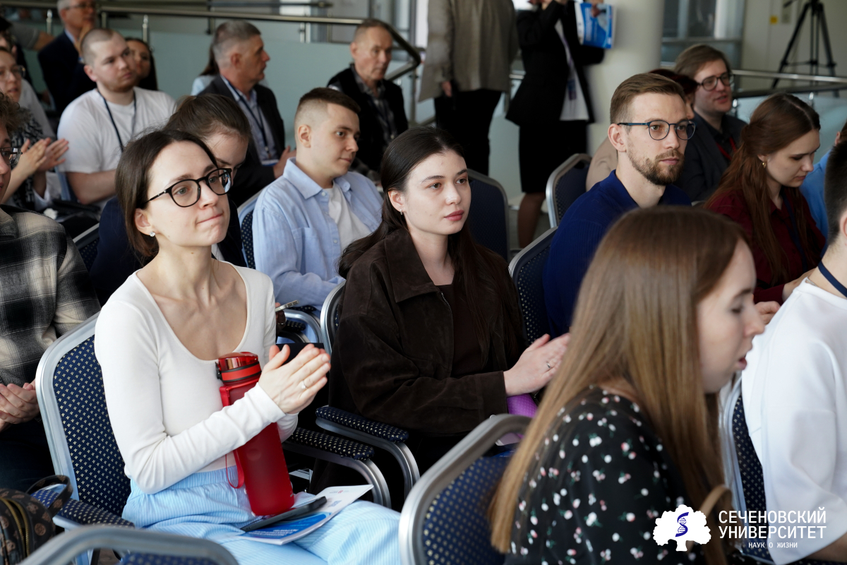  Памяти учителя. Сеченовский Университет провел Школу академика А. Б. Смулевича – 2025 