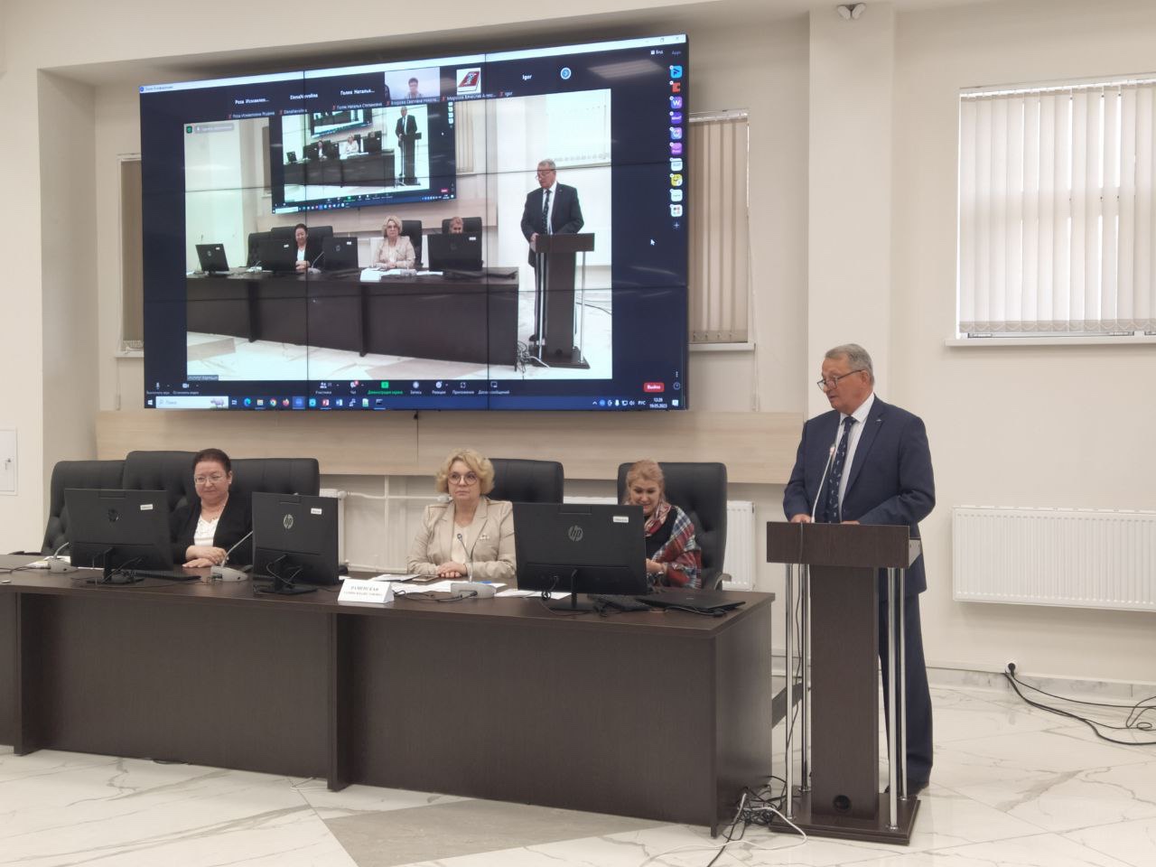 В Институте фармации им А.П. Нелюбина состоялась 2-я Ежегодная всероссийская конференция с международным участием