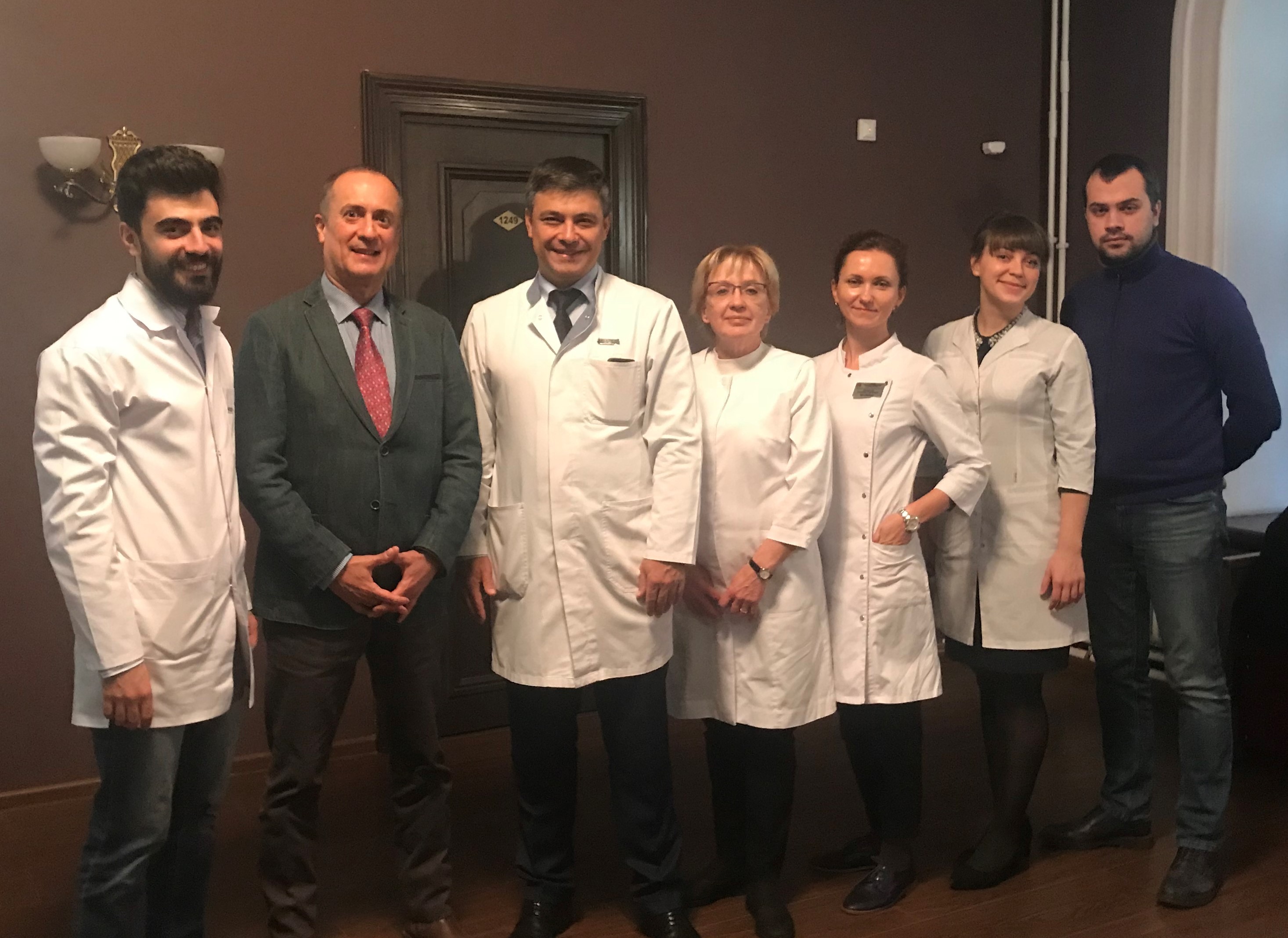 Турецкий профессор детской хирургии Хусейн Озбей в Сеченовском Университете