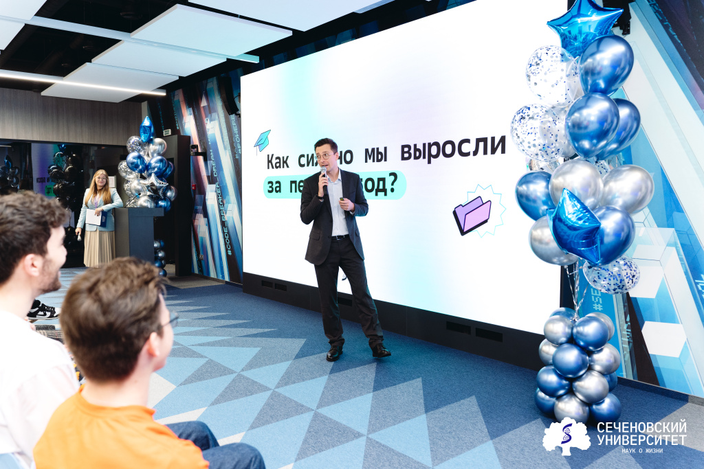 DSC03317_день рождения школы 21.JPG