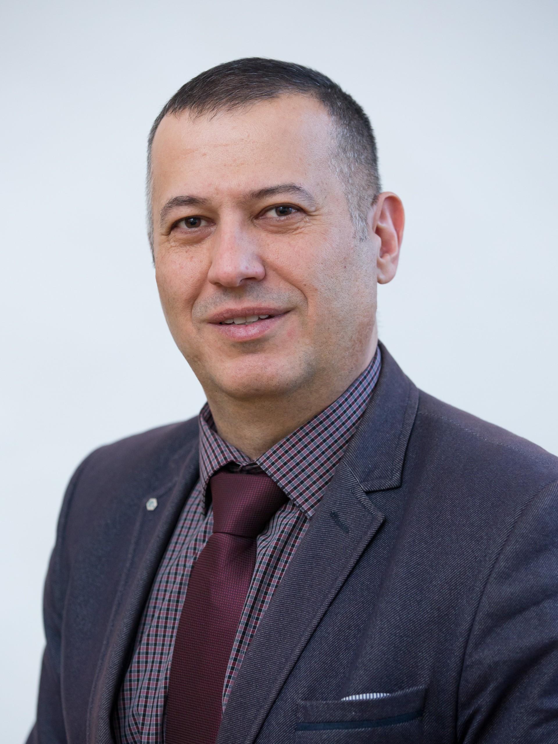 ЧАВДАР П..jpg