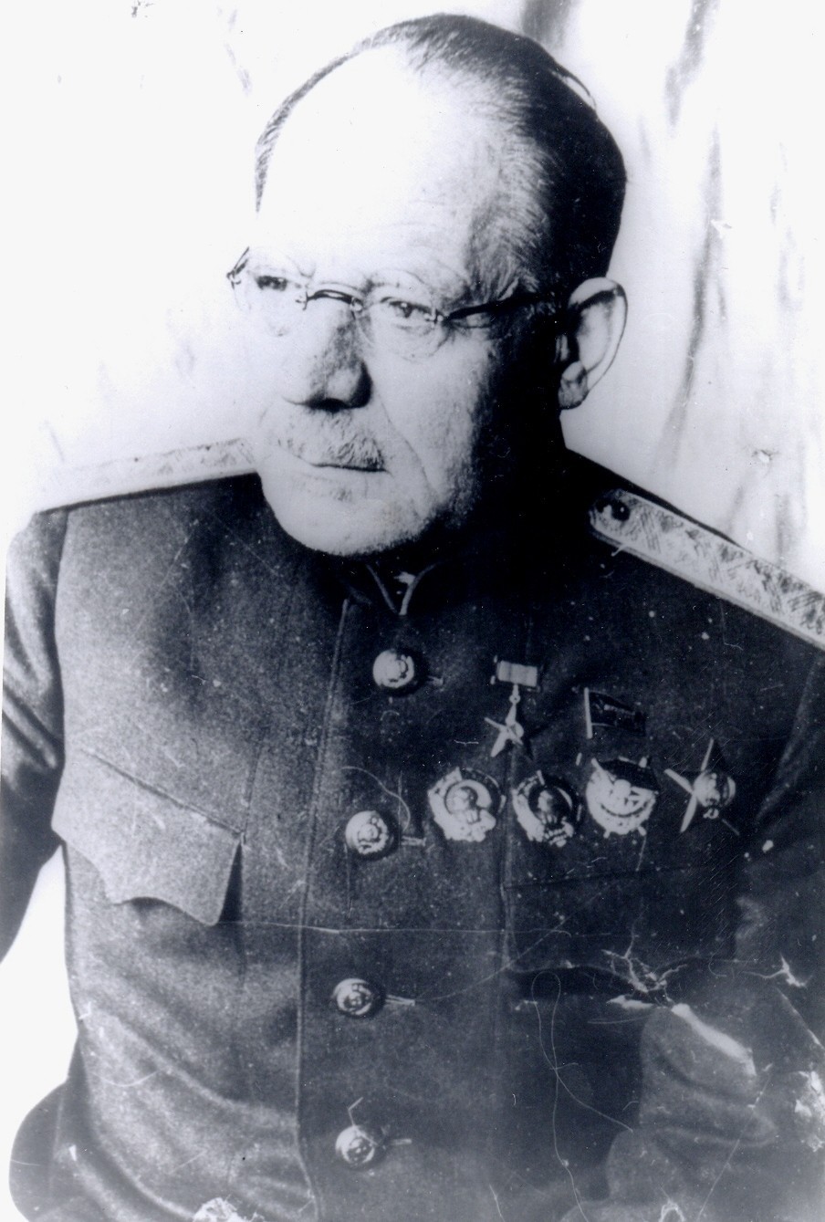 Николай Нилович Бурденко (1876–1946).jpg