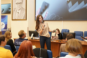  В Сеченовском Университете проходят мастер-классы хакатона графического дизайна «Графит» 
