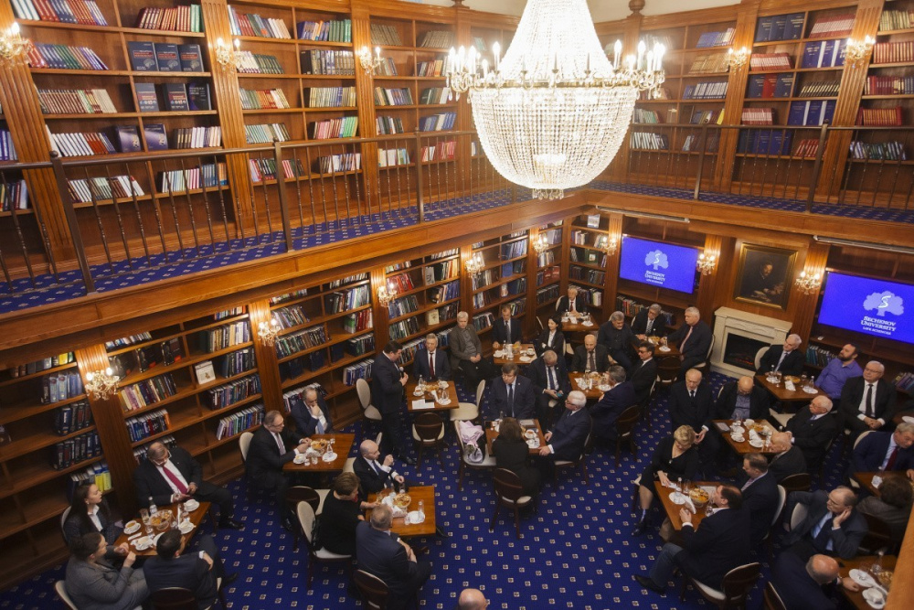  Клуб профессоров: встреча по итогам выборов в РАН 