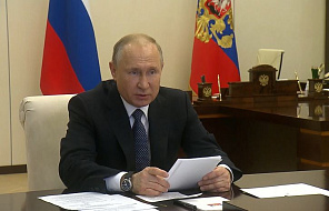  Важно сохранять социальное дистанцирование – Виктор Фомин на встрече с президентом РФ 