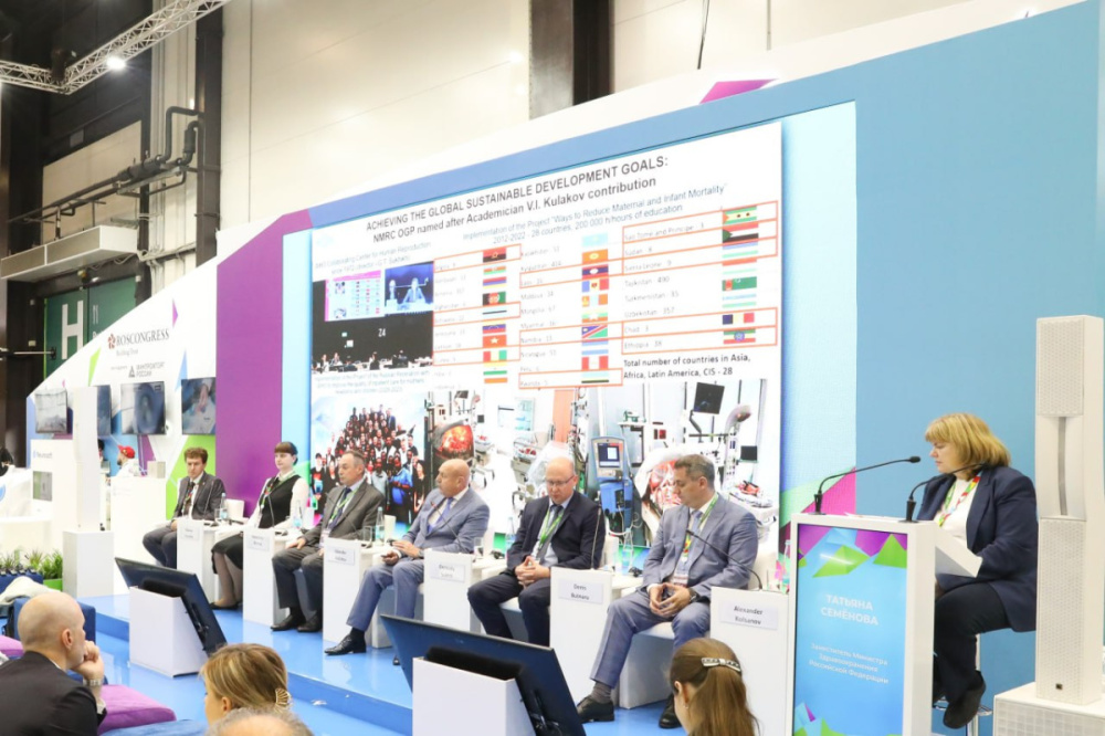  Россия – Африка: о серьезных перспективах совместной работы Сеченовского Университета и африканских партнеров рассказали на питерском форуме 