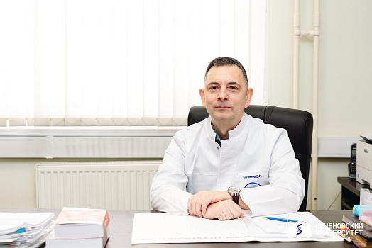 Заведующий отделением переливания крови Клинического центра Эмин Салимов рассказал о будущем трансфузиологии