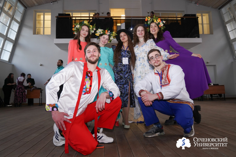  Не все студенту Масленица, будет и сессия! В Сеченовском Университете отпраздновали приход весны 