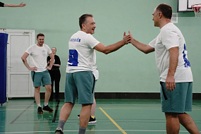 «Вне стен кабинетов и больничных палат мы лучше узнаем друг друга». Кубок ректора по волейболу проходит в Сеченовском Университете