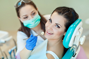 9 февраля – День стоматолога. Чтобы улыбка была ослепительной, а зубы здоровыми