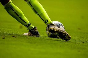 Ученые сравнили количество травм разных ног у футболистов