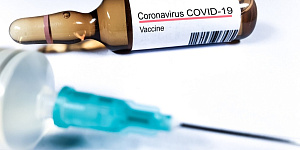Врачи и ученые во всем мире работают над вакциной против COVID-19