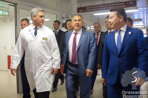 Президент Республики Татарстан Рустам Минниханов посетил Федеральный центр нейрохирургии в Тюмени