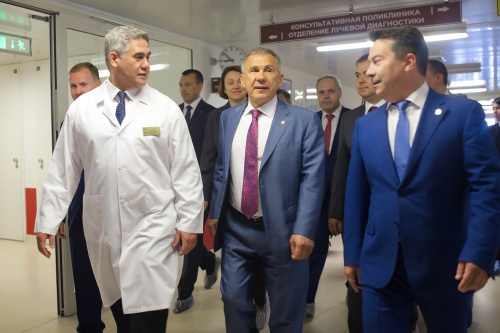 Президент Республики Татарстан Рустам Минниханов посетил Федеральный центр нейрохирургии в Тюмени
