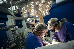 Уникальная операция в Клинике факультетской хирургии имени Бурденко 