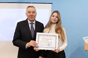  Активисты Троян-центра получили награды  за вклад в развитие проекта «Медики-герои» 