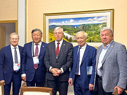 Эксперты Сеченовского Университета приняли участие в XIII съезде онкологов России