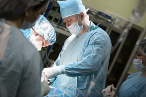 Уникальную операцию по удалению опухолей разной локализации провели в Сеченовском Университете. 