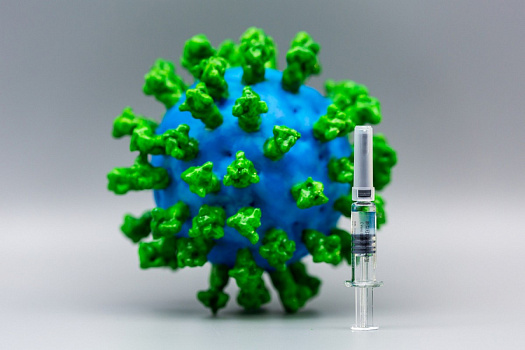  Вадим Тарасов: «Добровольцы, испытавшие вакцину от COVID-19, чувствуют себя нормально» 
